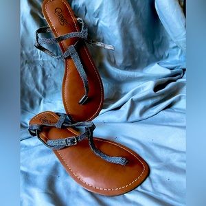 Carlos by Carlos Santana silver beaded sandals size 9